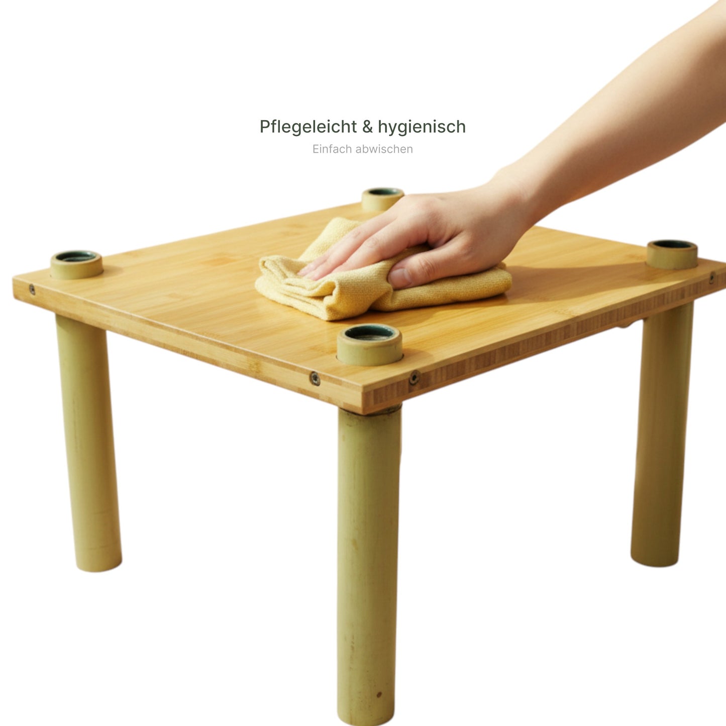 Bambus Hängemattengestell wird mit Tuch gereinigt pflegeleicht und hygienisch