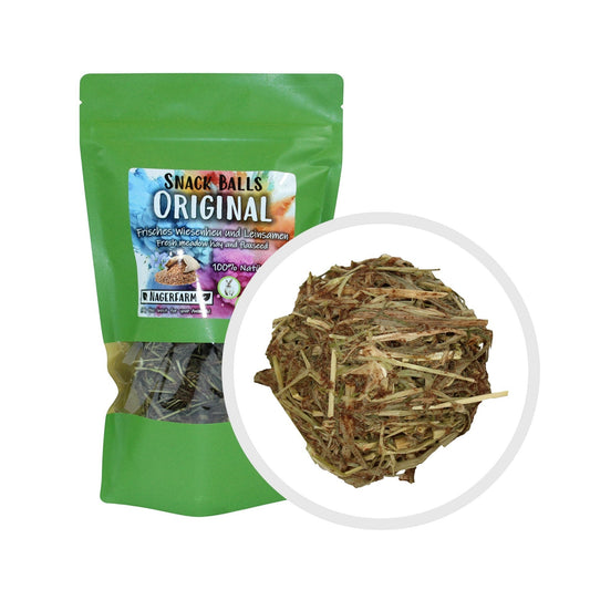 Nagerfarm Original Snack Balls made from meadow hay and flaxseed for rabbits and guinea pigs. Natural, fibrous treat.
